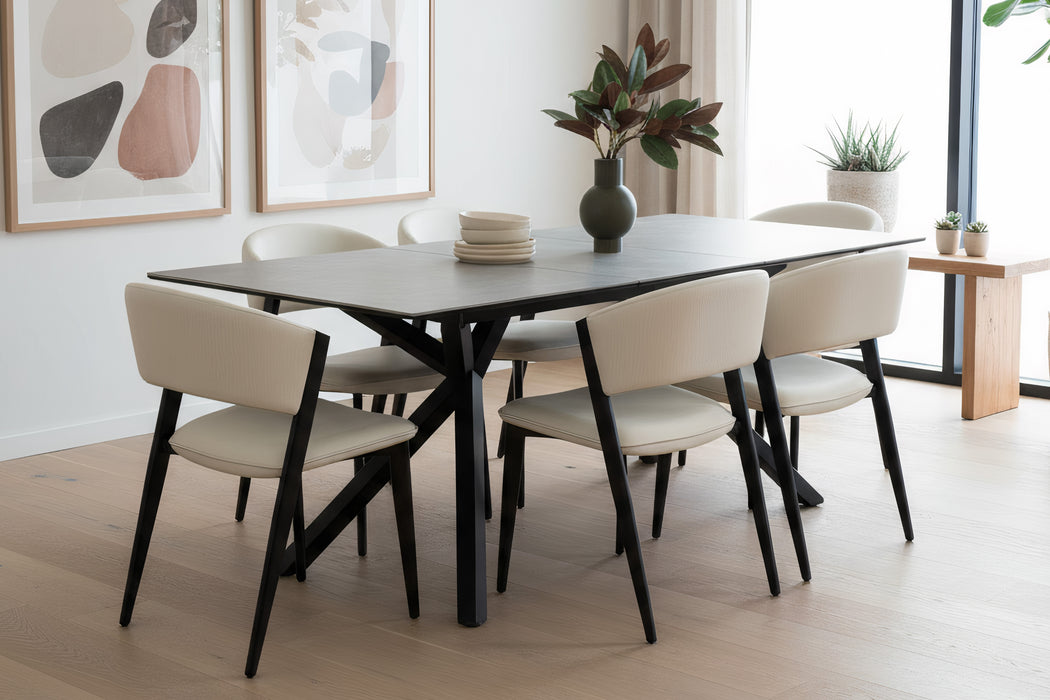 Toby Extension Dining Suite