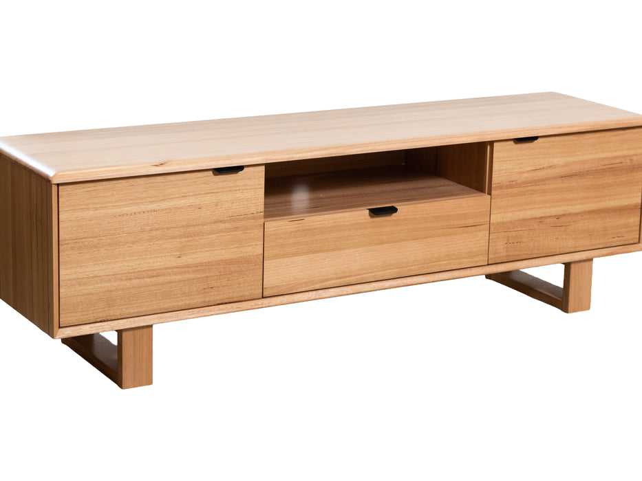 Sorrento 1800 TV Unit