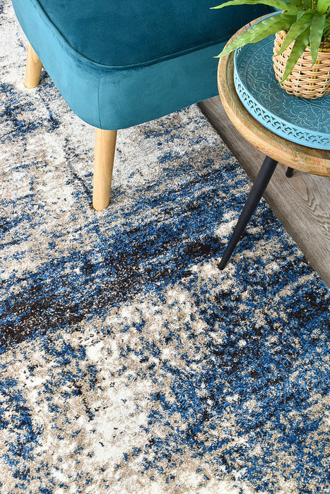 Millard 651 White Blue Runner
