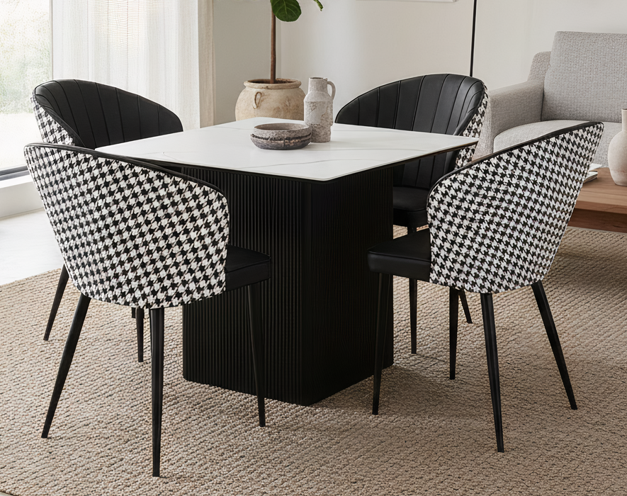 Pari 1000 Square Dining Suite