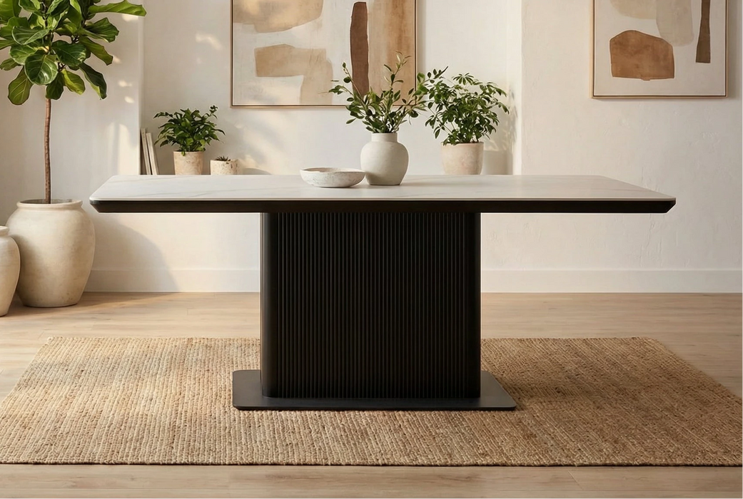 Pari Dining Suite