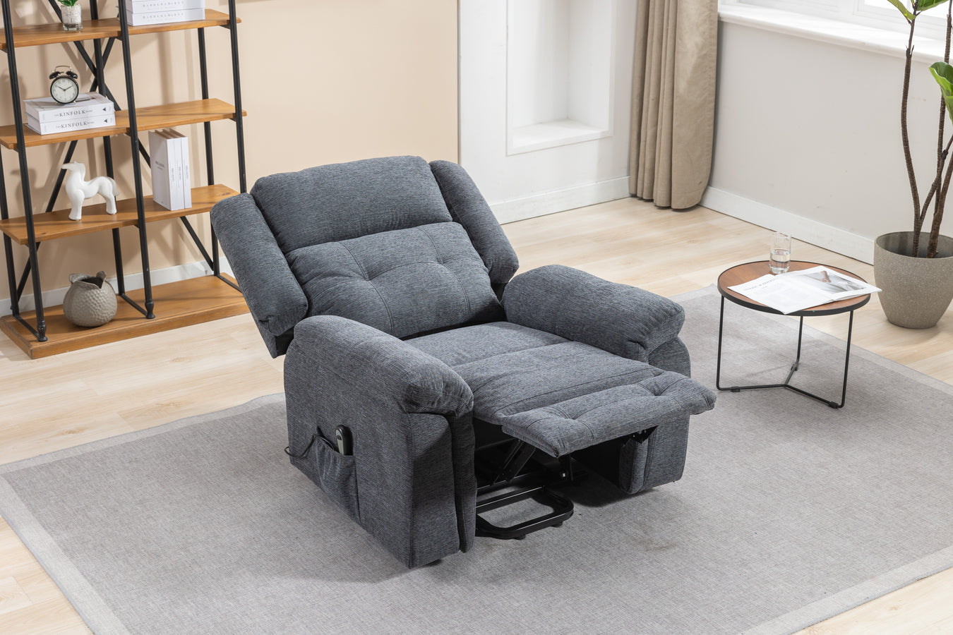 Recliner Chairs