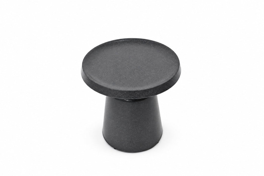 Yun 3 Piece Outdoor Lounge Set table